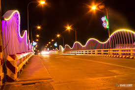 ĐỀN MÁNG HALO LED